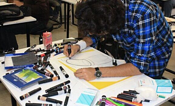 آزمون عملی کنکور هنر 1404 کرج 1 169798527
